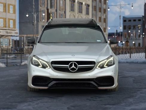 Used 2014 Mercedes-Benz E 63 AMG S-Model image 2