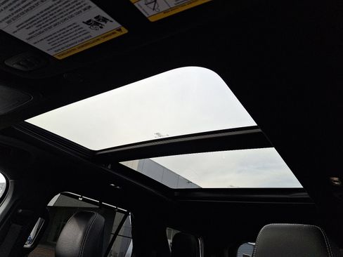 Certified 2023 Ford Explorer ST w/ Equipment Group 401A image 15