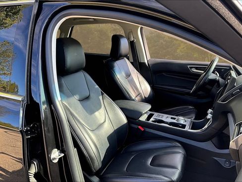 Certified 2021 Ford Edge Titanium w/ Cargo Accessory Package AWD/4WD image 7