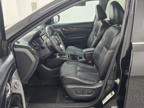 Used 2017 Nissan Rogue SL w/ SL Premium Package FWD image 10