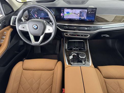 Used 2026 BMW X7 xDrive40i AWD/4WD image 5