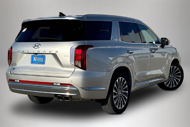 Used 2024 Hyundai Palisade Calligraphy AWD/4WD image 6