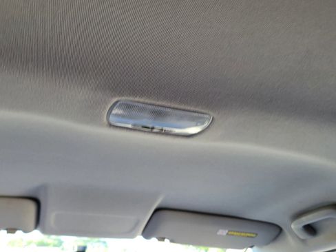 Used 2012 Honda Fit image 19