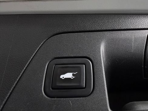 Used 2023 Buick Envision Preferred FWD image 27
