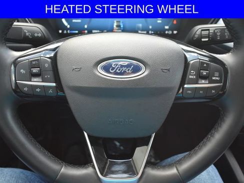 Used 2023 Ford Escape Platinum AWD/4WD image 5