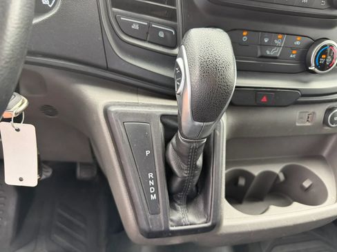 Used 2022 Ford Transit 250 148 High Roof AWD image 23