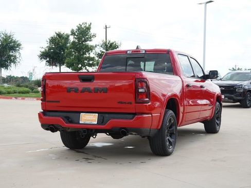 Used 2025 RAM 1500 Big Horn AWD/4WD image 9