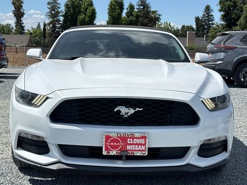 Used 2016 Ford Mustang Convertible RWD image 11