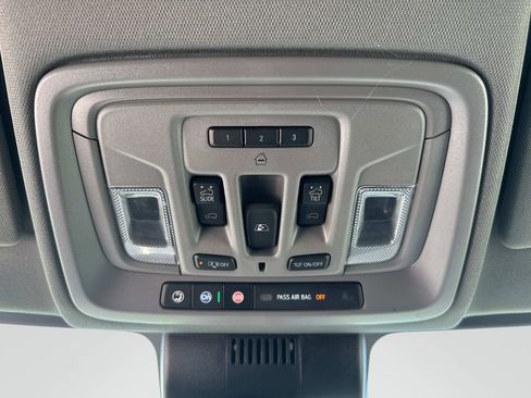 New 2025 GMC Sierra 2500 Denali w/ Denali Reserve Package image 38