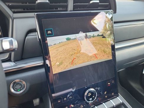 Used 2026 GMC Terrain Elevation w/ Black Edition image 17