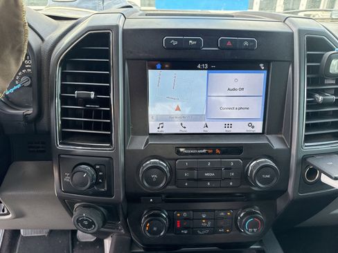 Used 2018 Ford F150 XLT w/ Equipment Group 302A Luxury AWD/4WD image 22