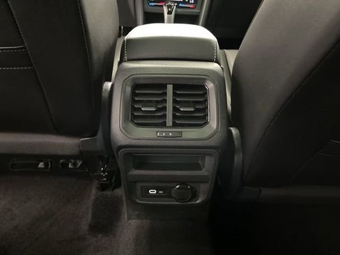 Used 2024 Volkswagen Tiguan SE R-Line AWD/4WD image 26