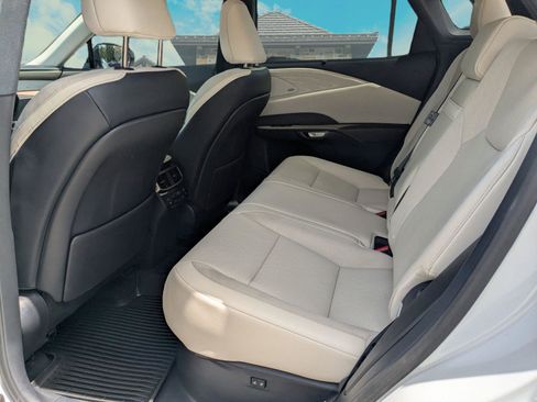 Certified 2025 Lexus RX 350 FWD w/ Convenience Package image 17