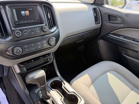 Used 2016 Chevrolet Colorado W/T w/ WT Convenience Package RWD image 17