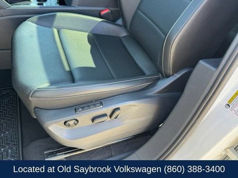 Used 2023 Volkswagen Atlas SEL AWD/4WD image 35