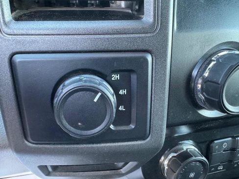 Used 2019 Ford F550 4x4 SuperCab Super Duty image 13