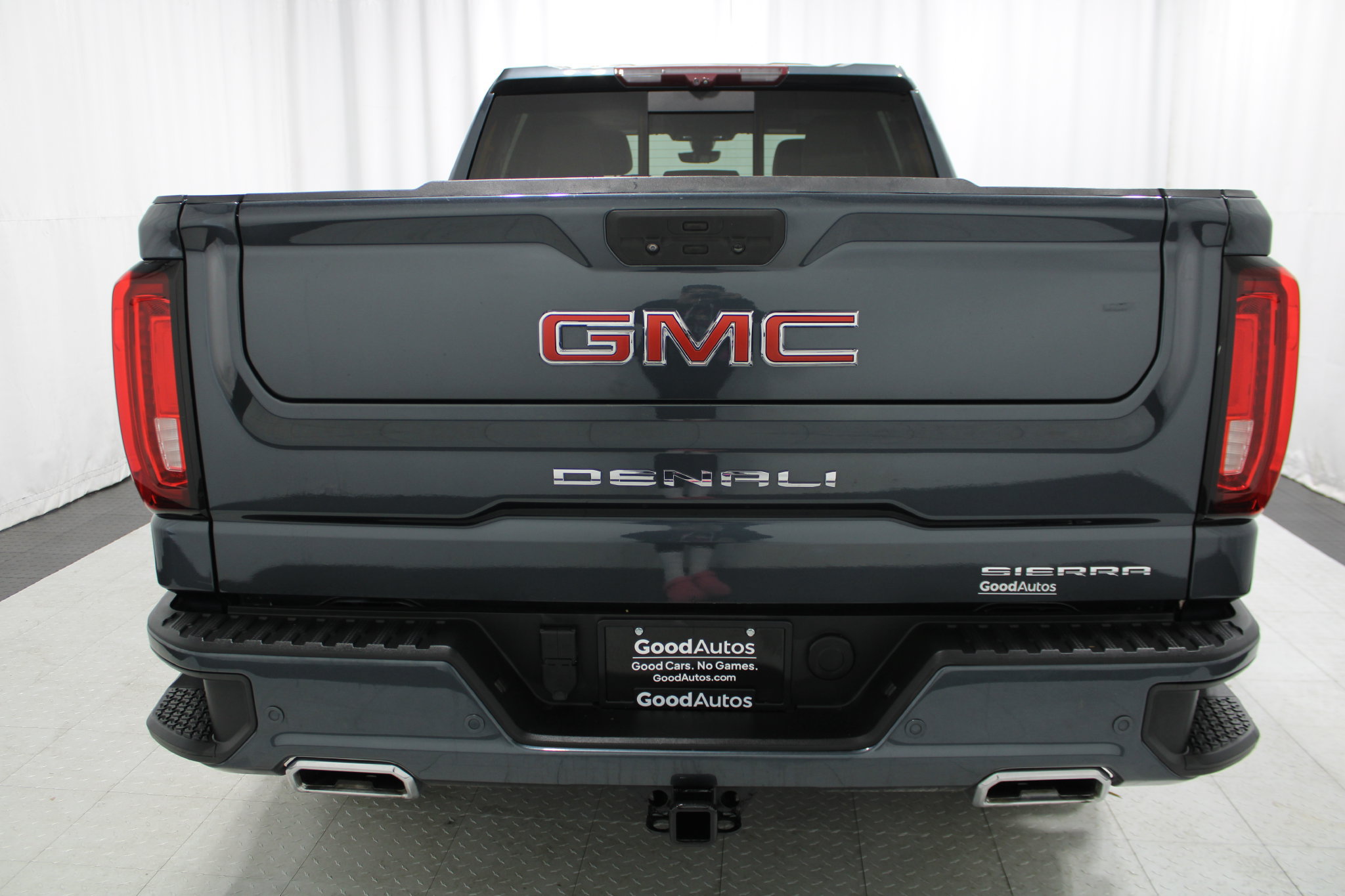 Used 2022 GMC Sierra 1500 Denali w/ Denali Premium Package AWD/4WD image 7