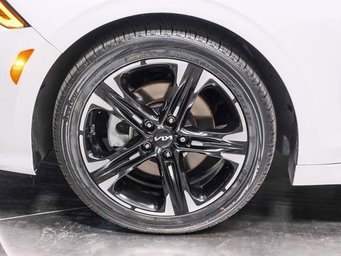 Used 2022 Kia K5 GT-Line w/ GT-Line FWD Premium Package image 10