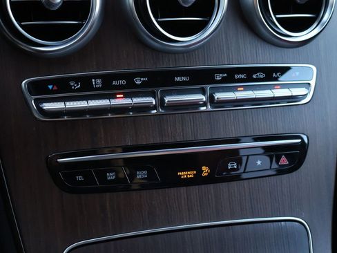 Certified 2021 Mercedes-Benz GLC 300 4MATIC image 27