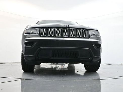 Used 2020 Jeep Grand Cherokee Altitude image 30