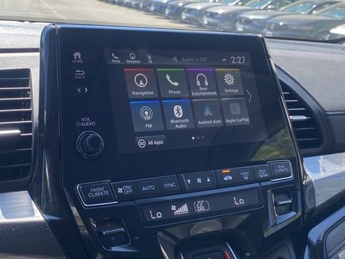 Used 2022 Honda Odyssey Elite image 21