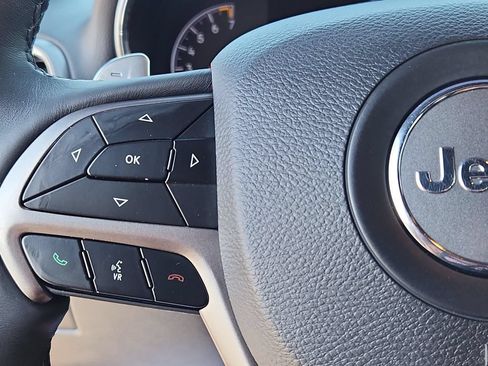 Used 2019 Jeep Grand Cherokee Limited X AWD/4WD image 18