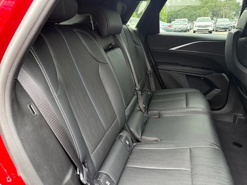 Used 2024 Cadillac Lyriq Sport RWD image 15