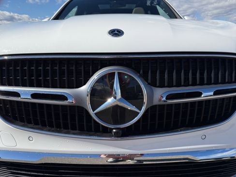 New 2026 Mercedes-Benz GLC 300 4MATIC image 23