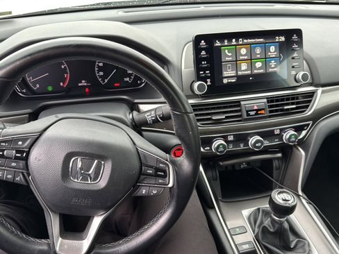 Used 2019 Honda Accord Sport image 11