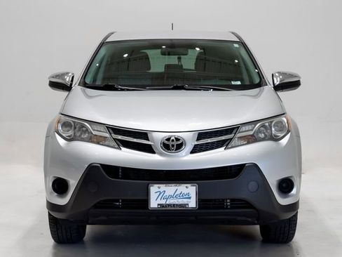 Used 2015 Toyota RAV4 LE w/ Four Season Floor Mat Package image 4