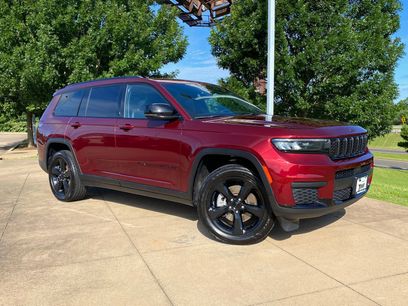 Used 2023 Jeep Grand Cherokee L Laredo