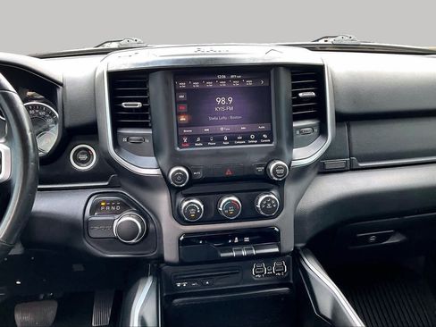 Used 2019 RAM 1500 Big Horn RWD image 7