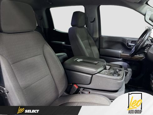 Used 2021 Chevrolet Silverado 1500 LT AWD/4WD image 30