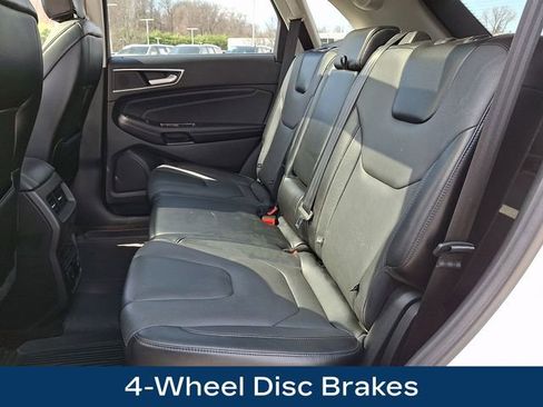 Used 2018 Ford Edge Titanium w/ Equipment Group 301A image 19