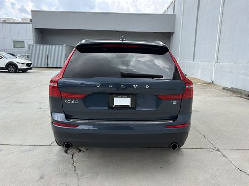 Used 2020 Volvo XC60 T5 Momentum w/ Protection Package Premier AWD/4WD image 10