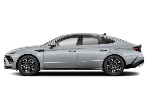 Used 2025 Hyundai Sonata SEL image 2