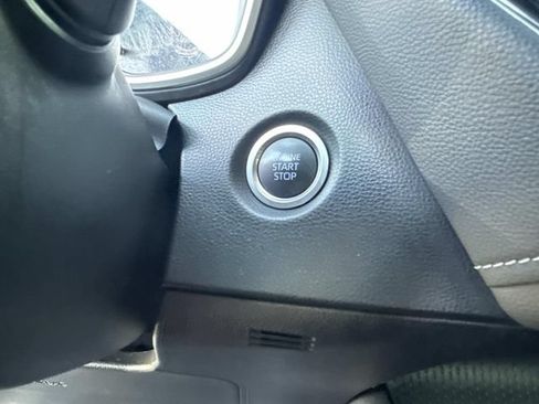 Used 2020 Toyota Corolla SE FWD image 27