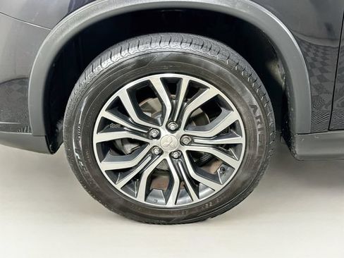 Used 2019 Mitsubishi Outlander Sport SE AWD/4WD image 34