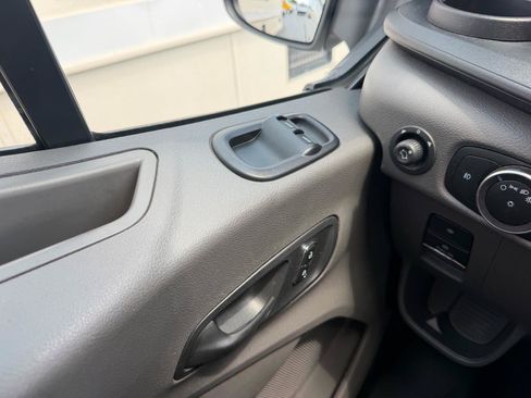 Used 2025 Ford Transit 250 Low Roof w/ Exterior Upgrade Package RWD image 17