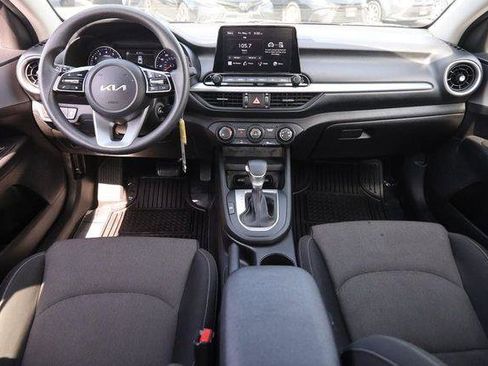 Used 2023 Kia Forte LX FWD image 19