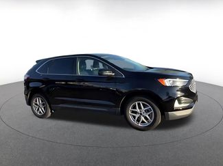 Used 2024 Ford Edge SEL video 2