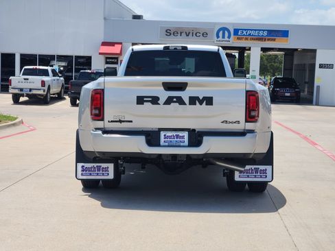 New 2026 RAM 3500 Lone Star AWD/4WD image 8