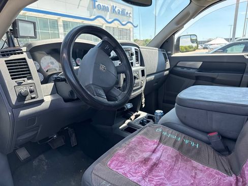 Used 2007 Dodge Ram 2500 Truck SLT AWD/4WD image 3