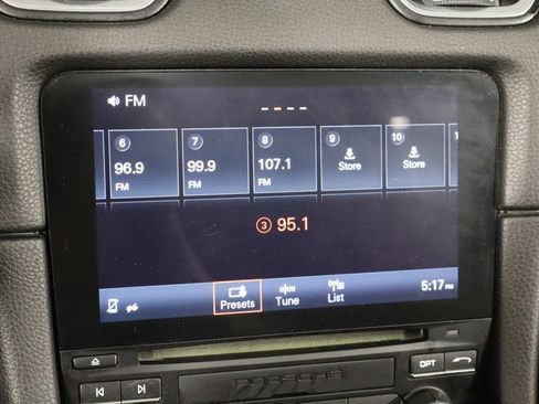 Used 2019 Porsche 718 Boxster RWD image 29
