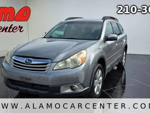 Used 2011 Subaru Outback 2.5i Premium AWD/4WD image 1