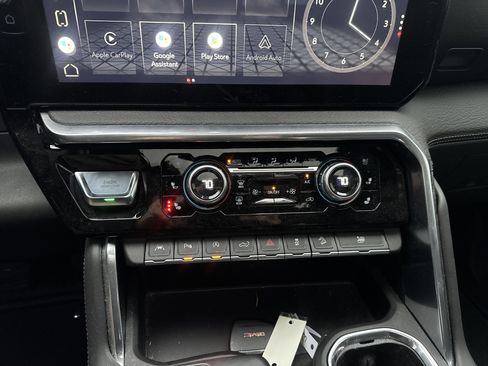 Used 2022 GMC Sierra 1500 Denali image 25