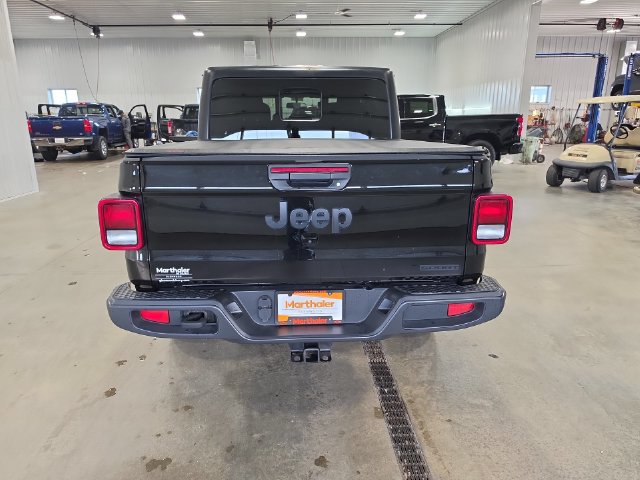 Used 2021 Jeep Gladiator Sport AWD/4WD image 7