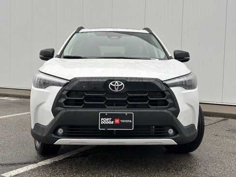 New 2026 Toyota Corolla Cross XLE image 7