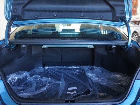 Used 2025 Toyota Camry SE w/ Convenience Package image 16