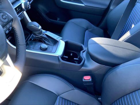 Used 2025 Toyota RAV4 XSE image 13